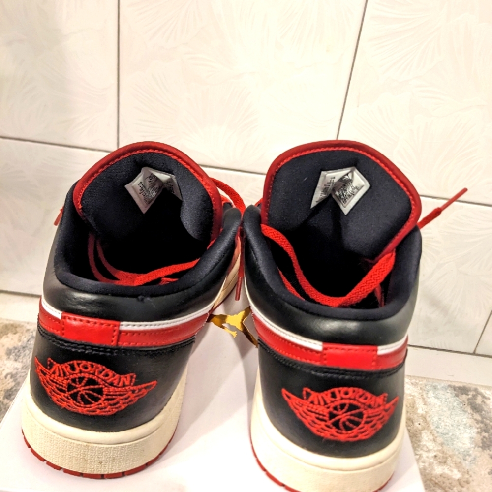 Women's/ Men's Air Jordan 1 Low Reverse Black toe - Picture 3 of 7